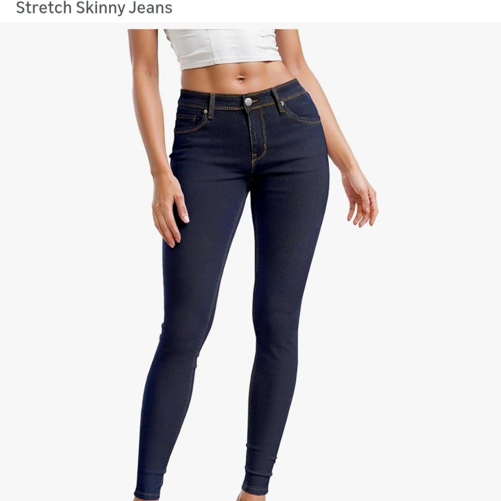 Hybrid & Company Women's Dark Blue Skinny Jeans- Size 7